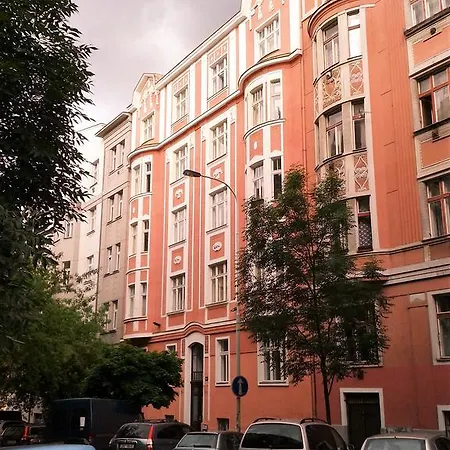 Sense Of Zizkov * פראג